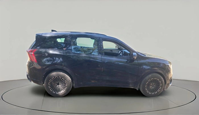 2024 Mahindra XUV700 AX7 Luxury Pack Diesel MT 7 STR, Diesel, Manual, 1,27,115 km, exterior