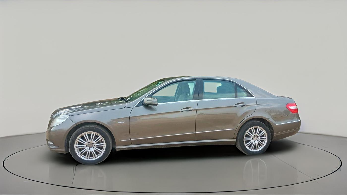 2012 Mercedes Benz E Class E 220 CDI ELEGANCE, Diesel, Automatic, 1,27,904 km, exterior