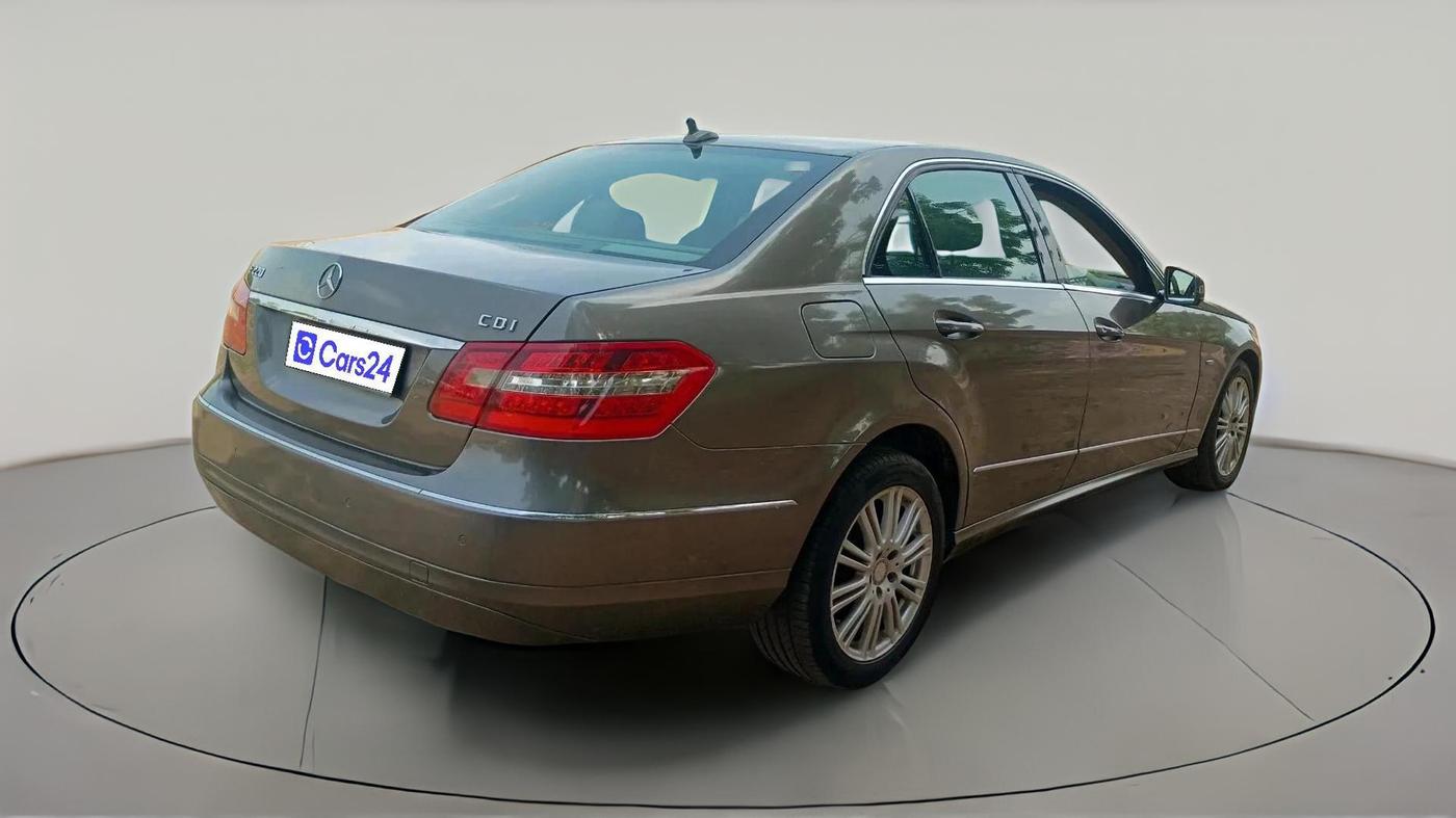 2012 Mercedes Benz E Class E 220 CDI ELEGANCE, Diesel, Automatic, 1,27,904 km, exterior