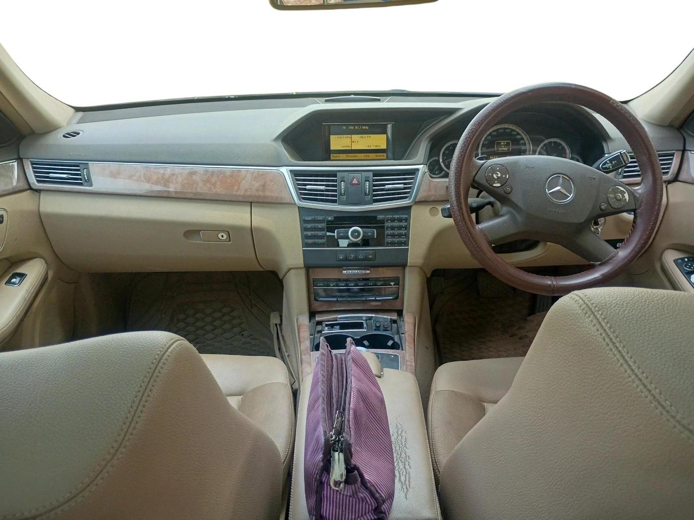 2012 Mercedes Benz E Class E 220 CDI ELEGANCE, Diesel, Automatic, 1,27,904 km, interior