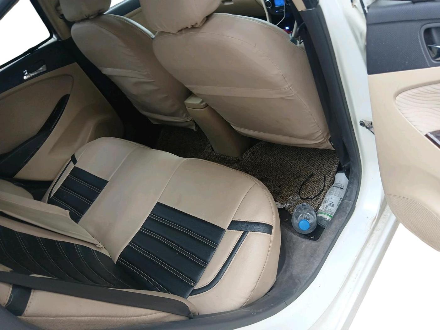 2013 Hyundai Verna FLUIDIC 1.6 CRDI SX, Diesel, Manual, 2,05,447 km, interior