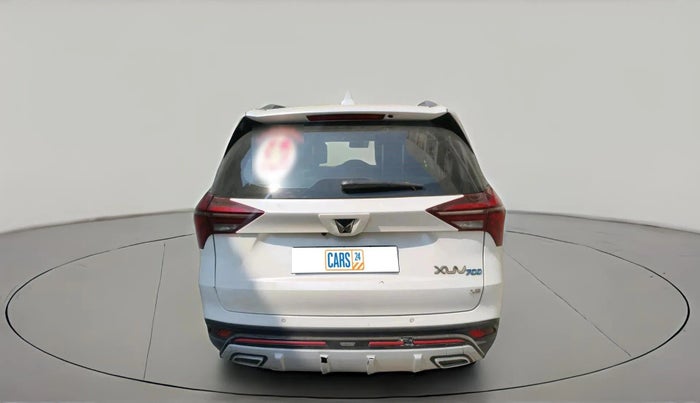 2023 Mahindra XUV700 AX 5 D MT 7 STR, Diesel, Manual, 39,457 km, exterior