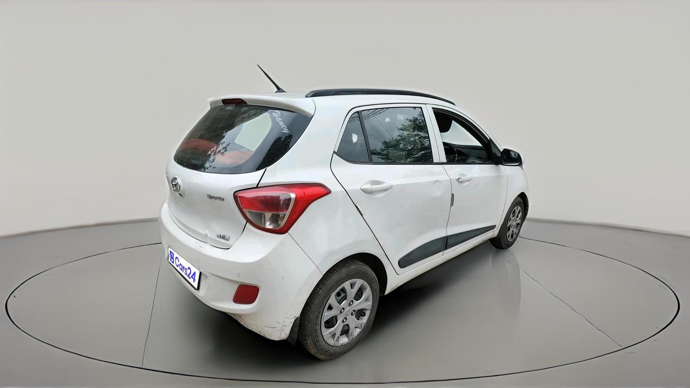 2016 Hyundai Grand i10 SPORTZ 1.2 KAPPA VTVT, Petrol, Manual, 84,616 km, exterior