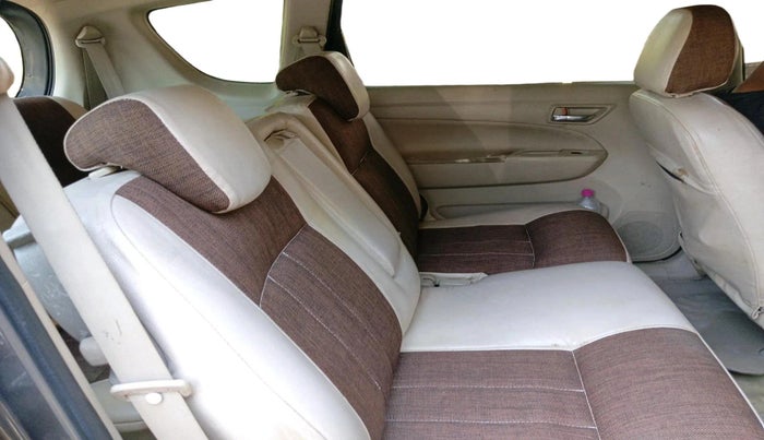 2017 Maruti Ertiga VDI SHVS, Diesel, Manual, 1,14,313 km, interior