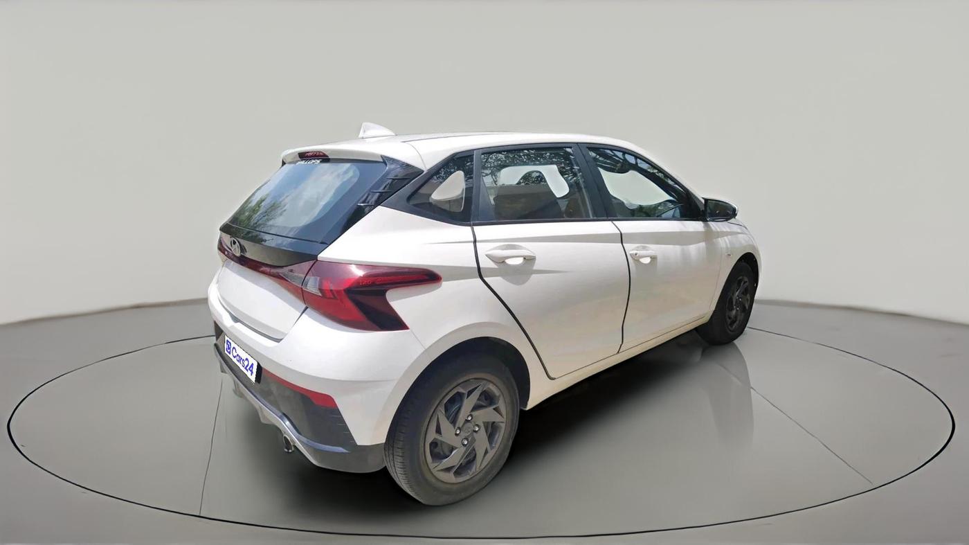 2023 Hyundai NEW I20 MAGNA 1.2 MT, Petrol, Manual, 7,918 km, exterior