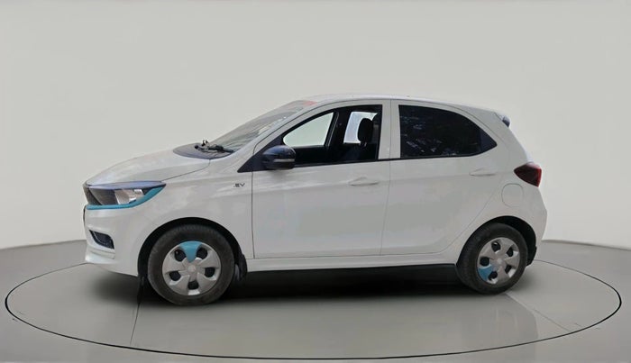 2024 Tata TIAGO EV XT LONG RANGE, Electric, Automatic, 51,280 km, exterior