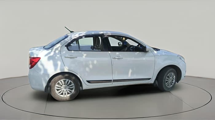 2018 Maruti Dzire VXI, CNG, Manual, 1,46,491 km, exterior