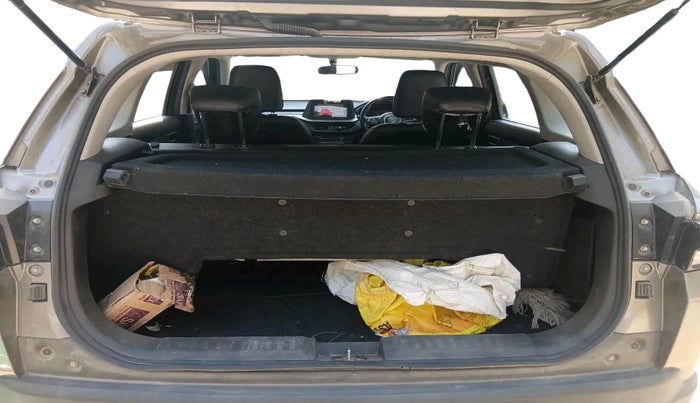 2023 Maruti BREZZA VXI S-CNG, CNG, Manual, 62,560 km, exterior