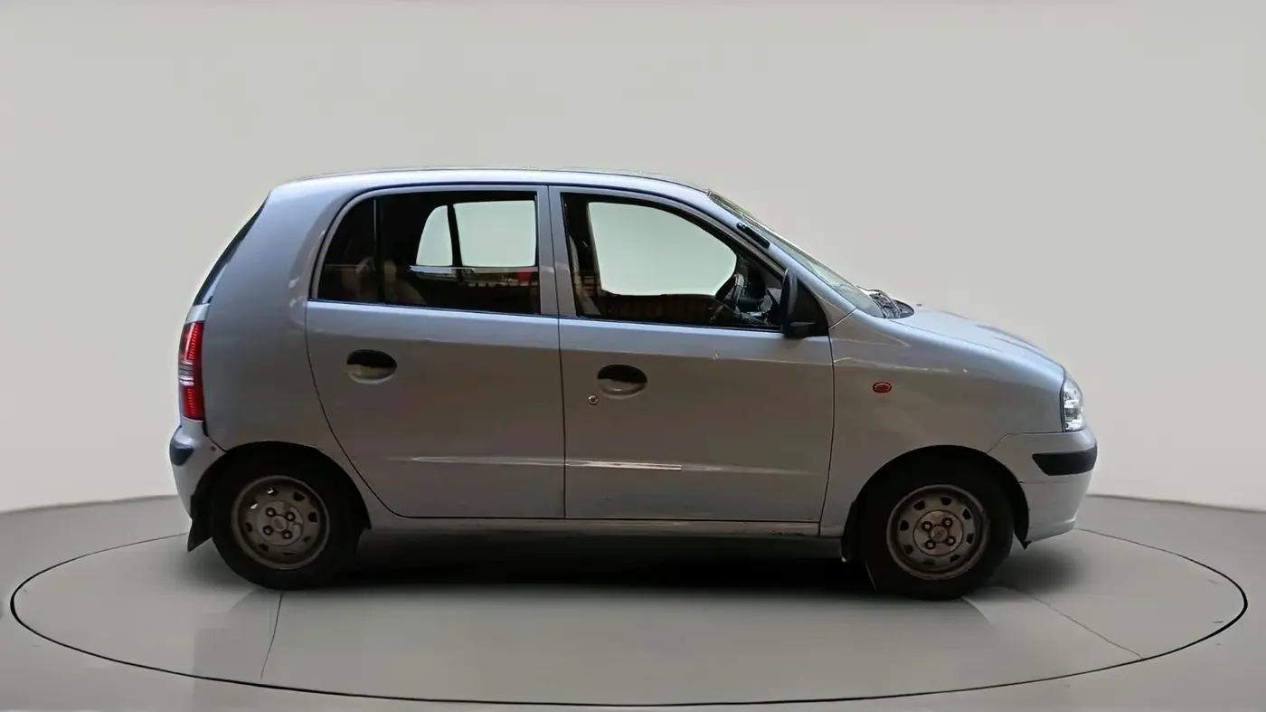 2012 Hyundai Santro Xing GL PLUS, CNG, Manual, 1,12,677 km, exterior