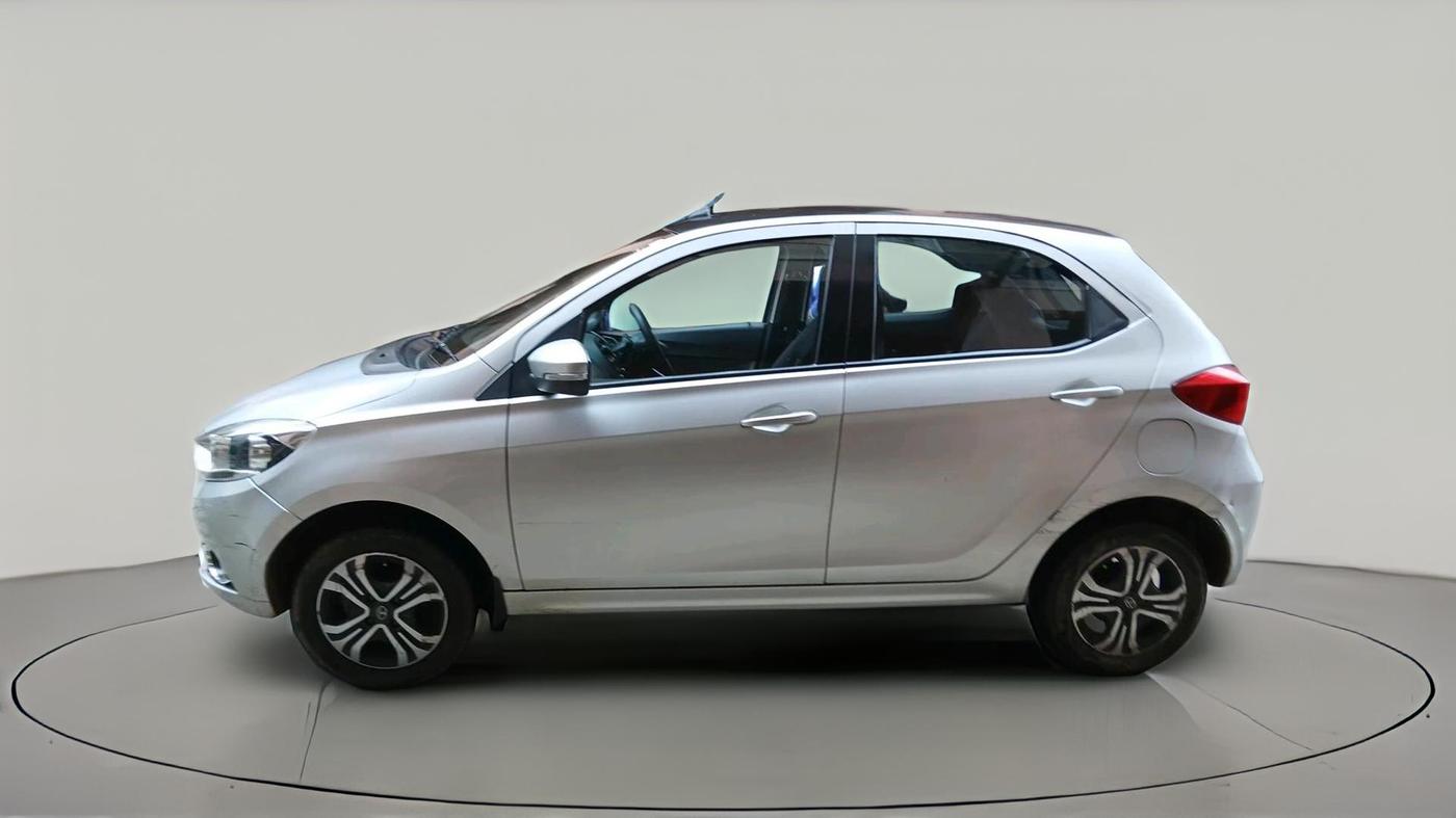 2018 Tata Tiago XZA PETROL, Petrol, Automatic, 41,698 km, exterior