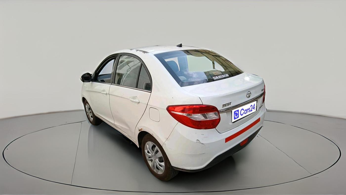 2016 Tata Zest XMS PETROL, CNG, Manual, 1,38,454 km, exterior
