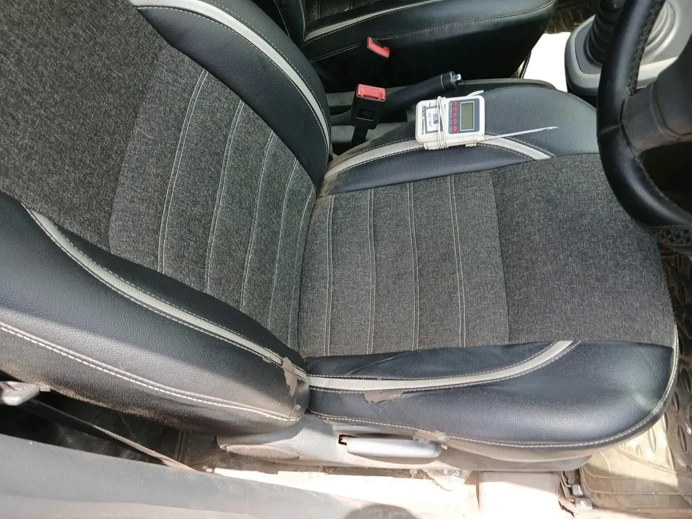 2013 Maruti Ritz VDI, Diesel, Manual, 2,31,034 km, interior