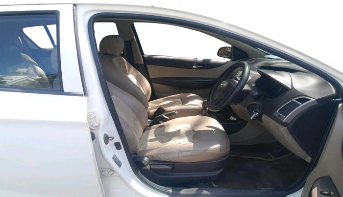 2011 Hyundai i20 MAGNA 1.4 CRDI, Diesel, Manual, 1,12,942 km, interior