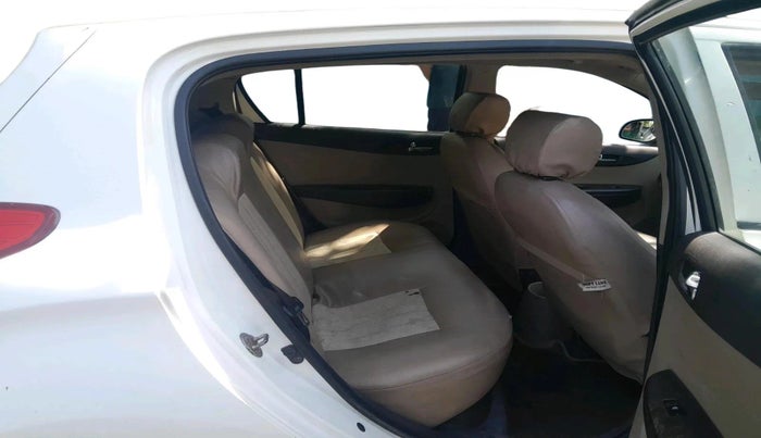 2011 Hyundai i20 MAGNA 1.4 CRDI, Diesel, Manual, 1,12,942 km, interior