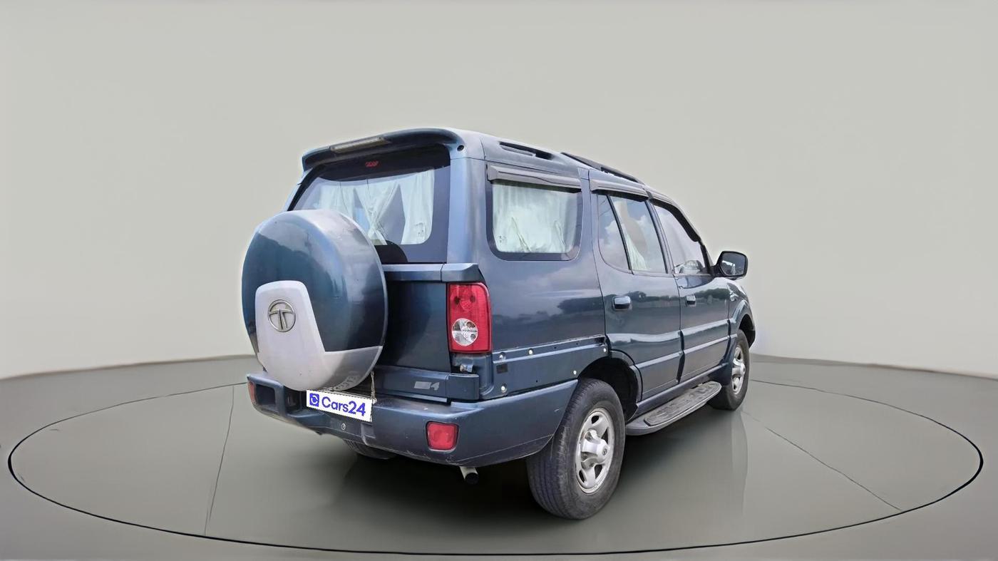 2011 Tata Safari 4X2 LX DICOR 2.2 VTT, Diesel, Manual, 1,19,753 km, exterior