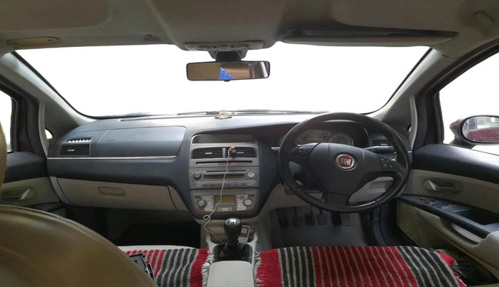 2012 Fiat Linea EMOTION 1.3, Diesel, Manual, 99,999 km, interior