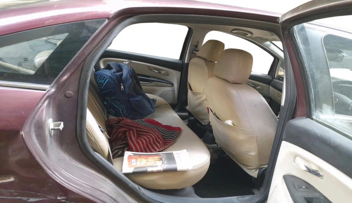 2012 Fiat Linea EMOTION 1.3, Diesel, Manual, 99,999 km, interior