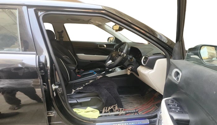 2022 Hyundai VENUE S PLUS 1.5 CRDI, Diesel, Manual, 36,587 km, interior