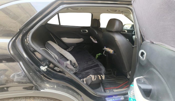 2022 Hyundai VENUE S PLUS 1.5 CRDI, Diesel, Manual, 36,587 km, interior