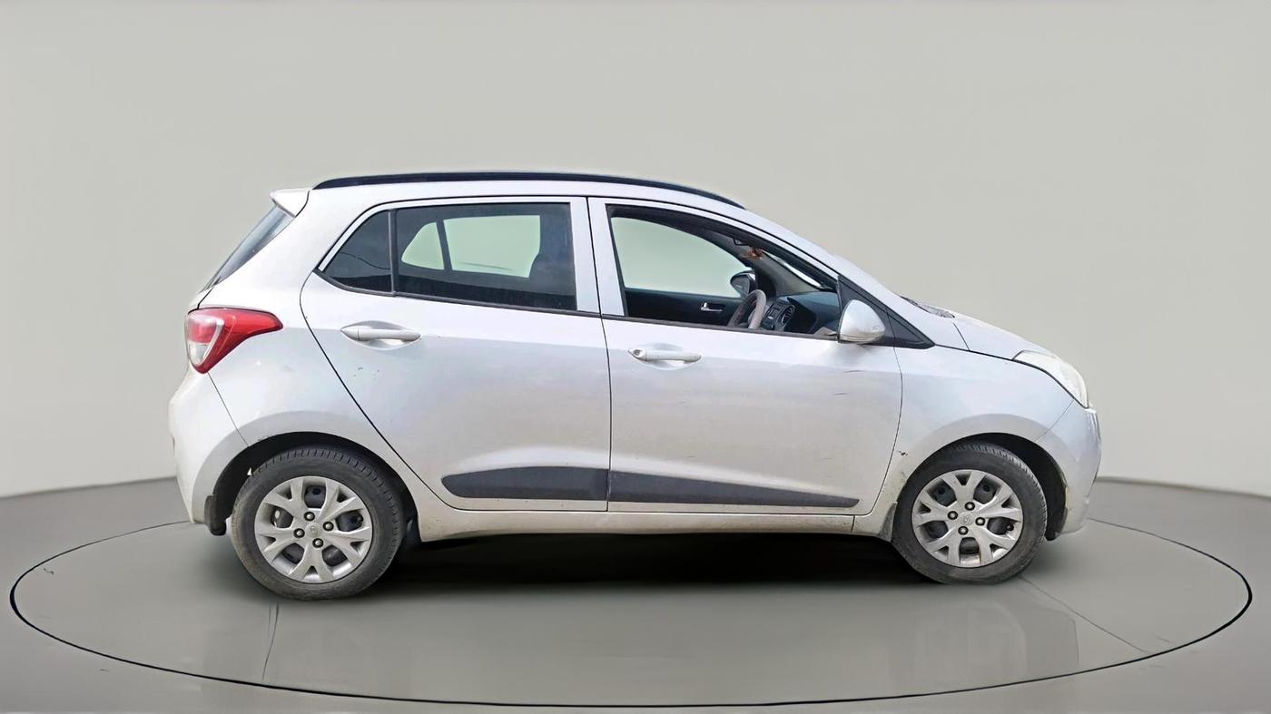 2016 Hyundai Grand i10 SPORTZ 1.2 KAPPA VTVT, Petrol, Manual, 70,588 km, exterior