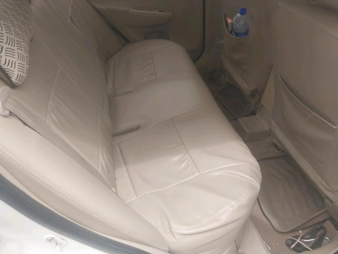 2014 Maruti Swift Dzire VXI, CNG, Manual, 1,04,310 km, interior