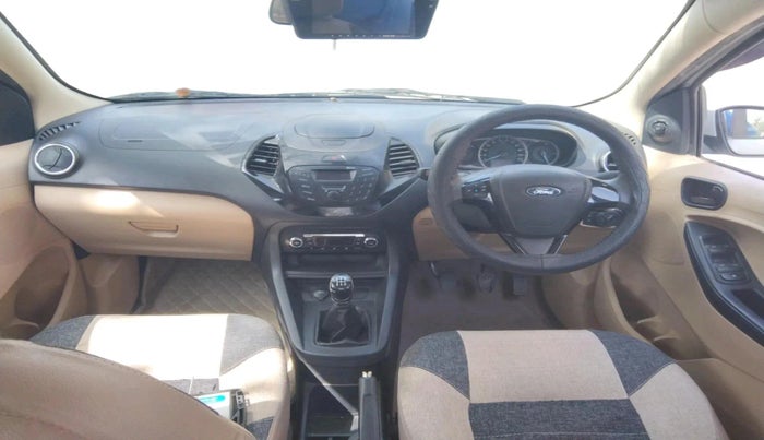 2017 Ford Figo Aspire TITANIUM 1.2 PETROL, Petrol, Manual, 68,988 km, interior