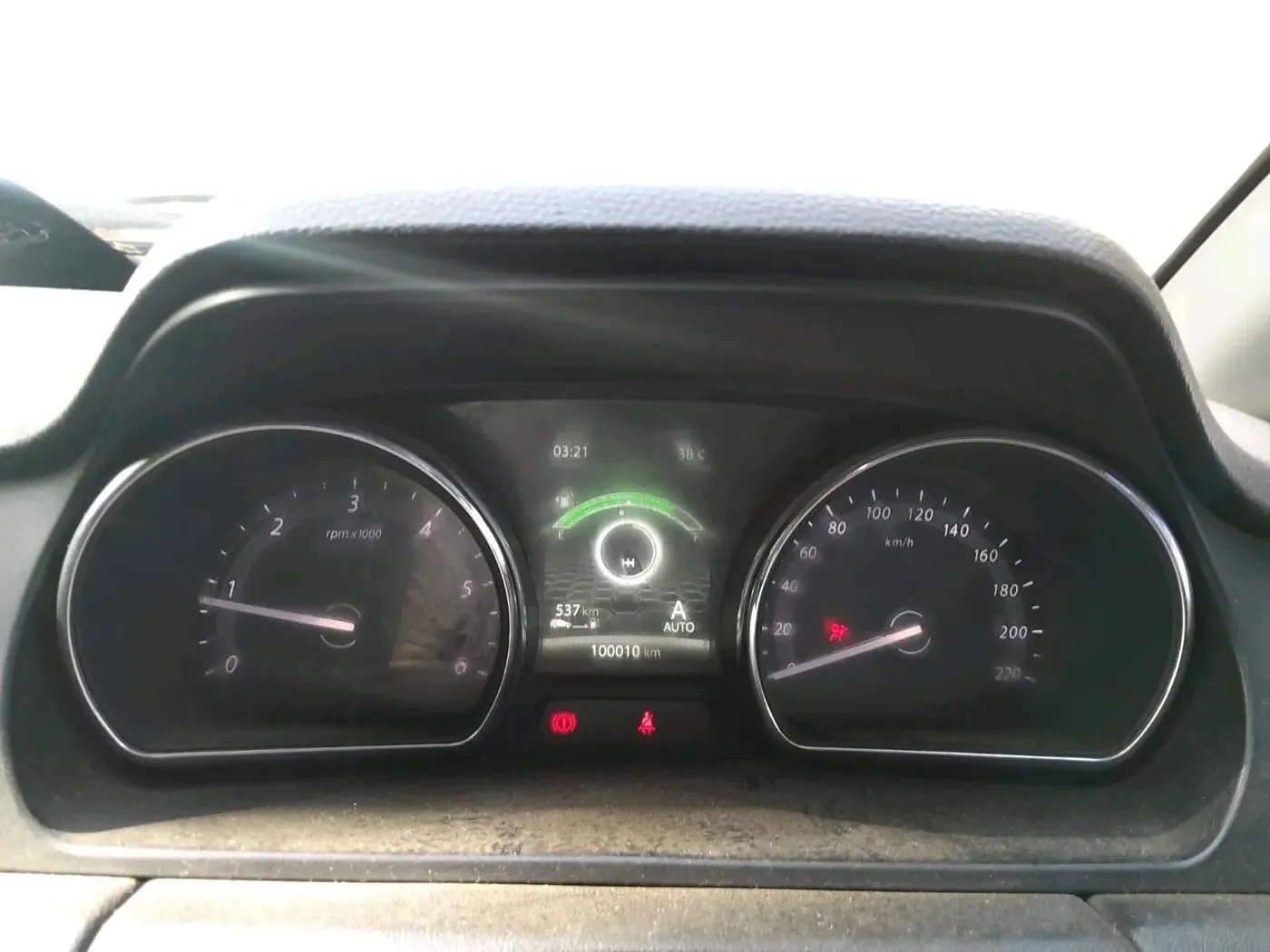 2018 Tata Hexa XT 4X2 7 STR, Diesel, Manual, 1,00,010 km, interior