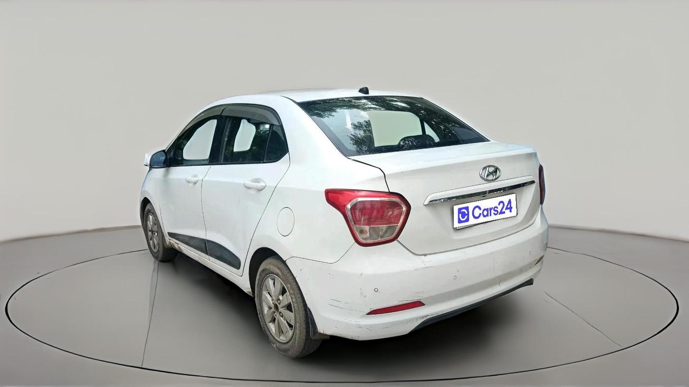 2016 Hyundai Xcent SX 1.1 CRDI, Diesel, Manual, 2,15,824 km, exterior