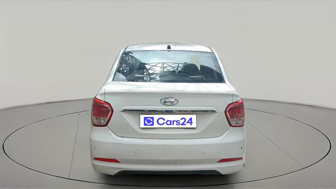 2016 Hyundai Xcent SX 1.1 CRDI, Diesel, Manual, 2,15,824 km, exterior