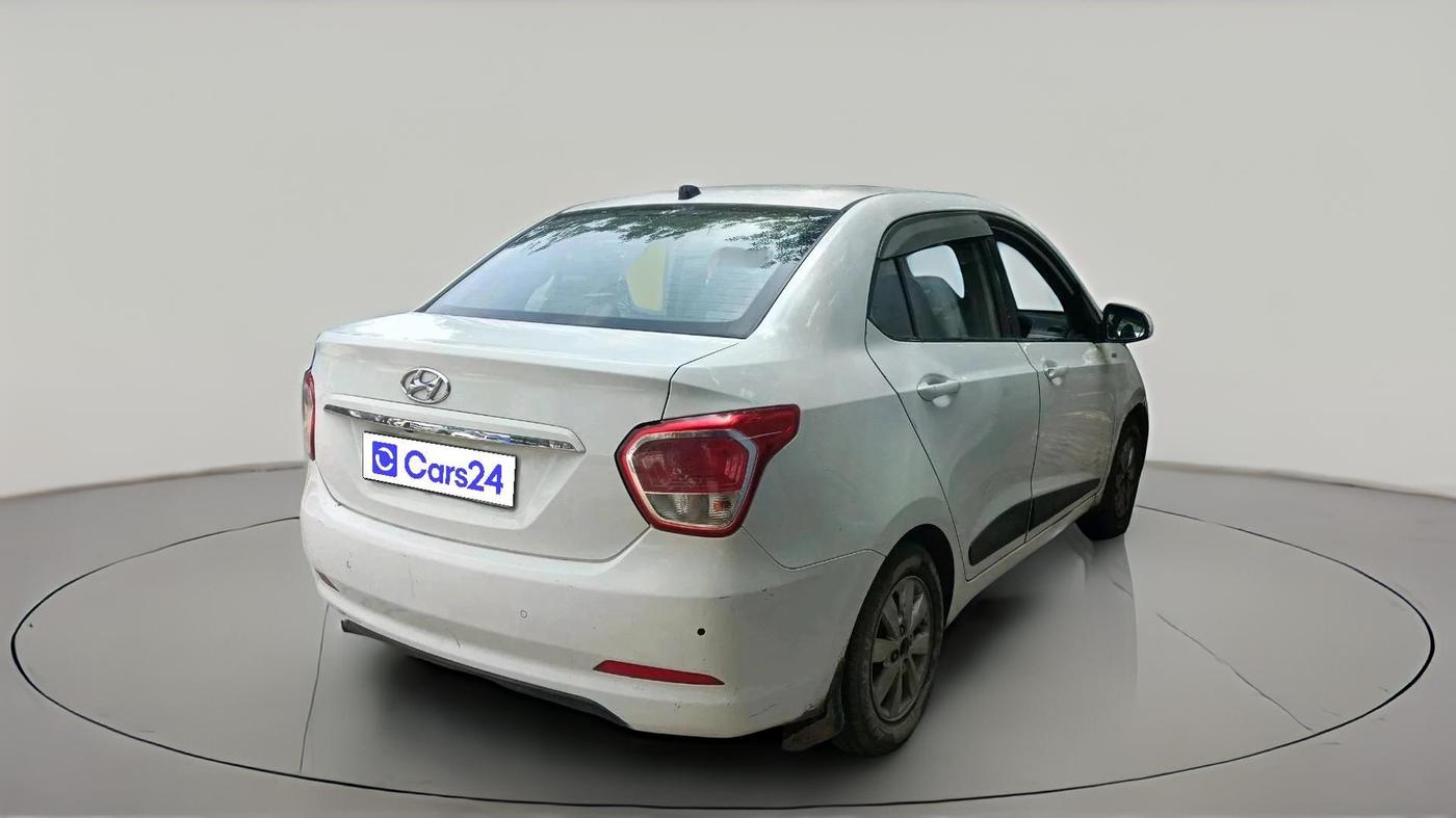 2016 Hyundai Xcent SX 1.1 CRDI, Diesel, Manual, 2,15,824 km, exterior