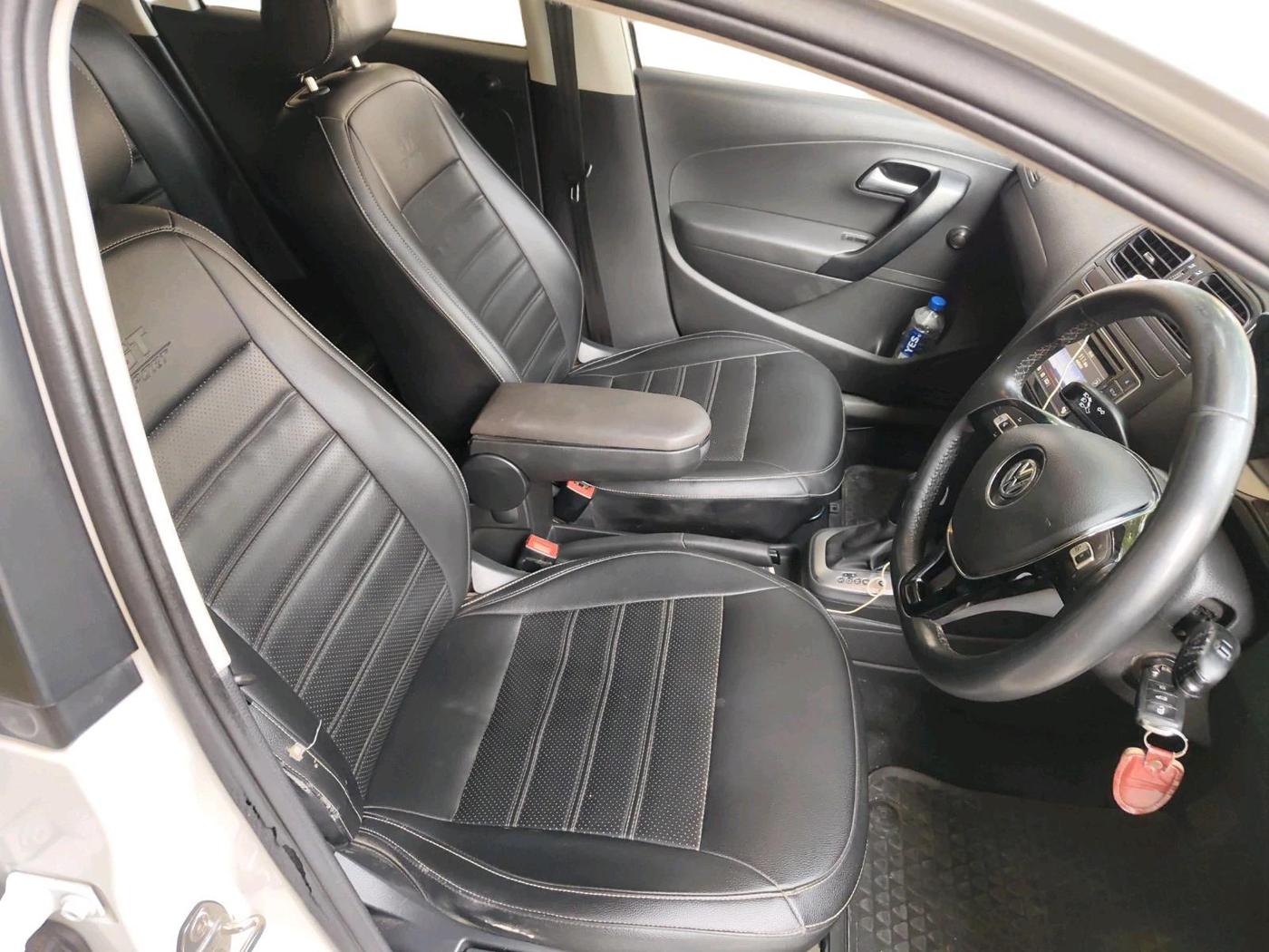2021 Volkswagen Polo COMFORTLINE 1.0L TSI AT, Petrol, Automatic, 88,017 km, interior