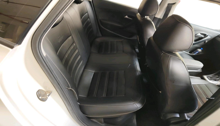 2021 Volkswagen Polo COMFORTLINE 1.0L TSI AT, Petrol, Automatic, 88,017 km, interior