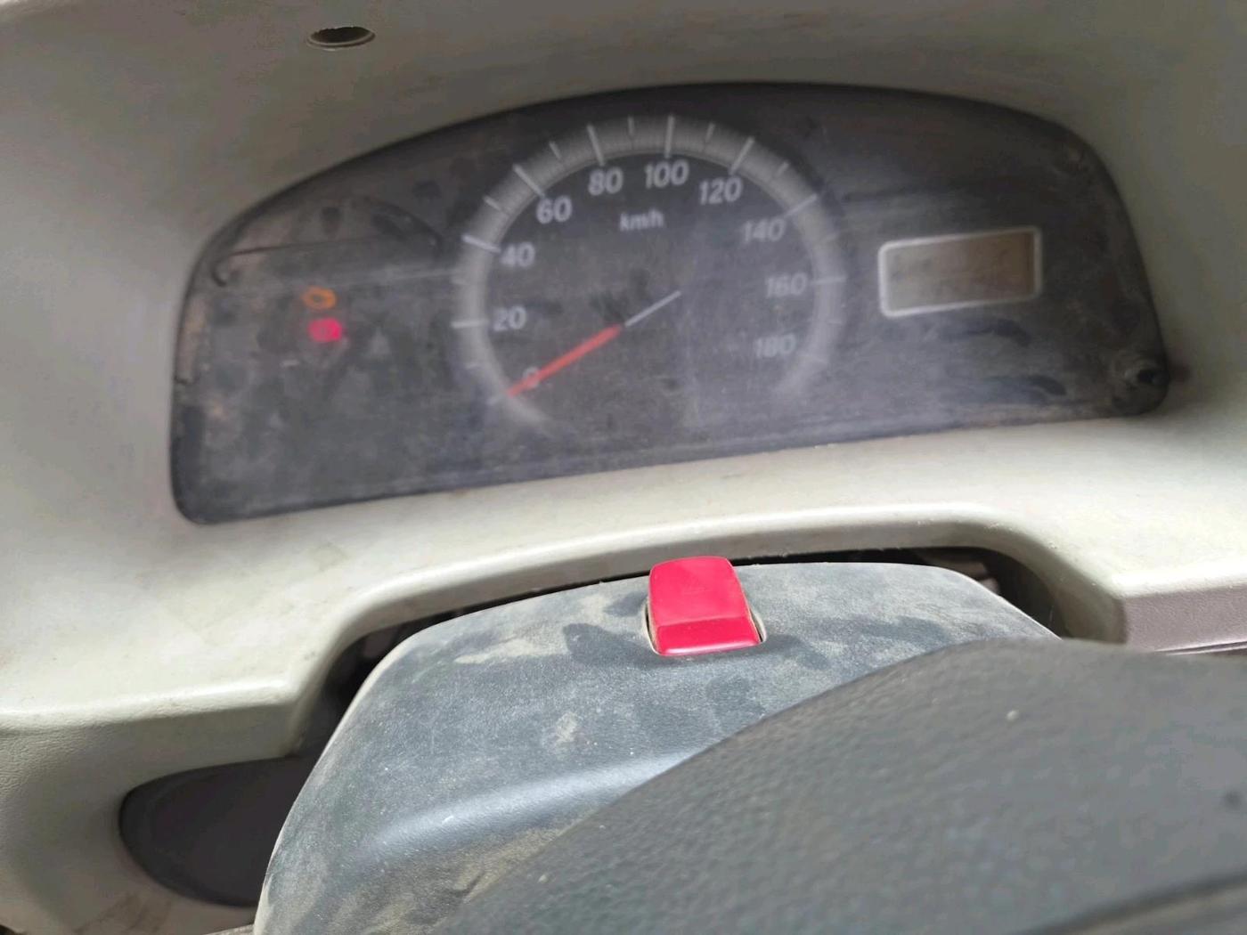 2020 Maruti Eeco 5 STR WITH A/C+HTR, Petrol, Manual, 1,44,346 km, interior
