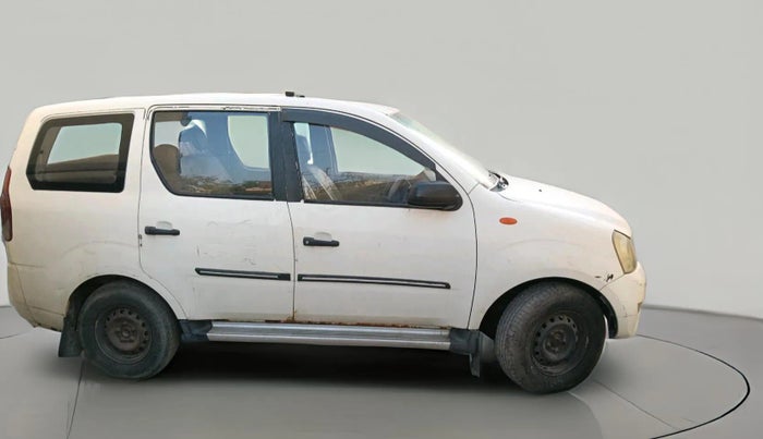 2011 Mahindra Xylo E4, Diesel, Manual, 1,25,516 km, exterior
