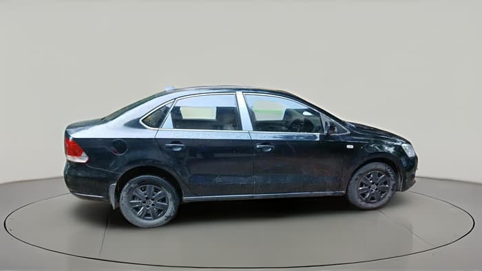 2011 Volkswagen Vento COMFORTLINE DIESEL 1.6, Diesel, Manual, 1,74,749 km, exterior