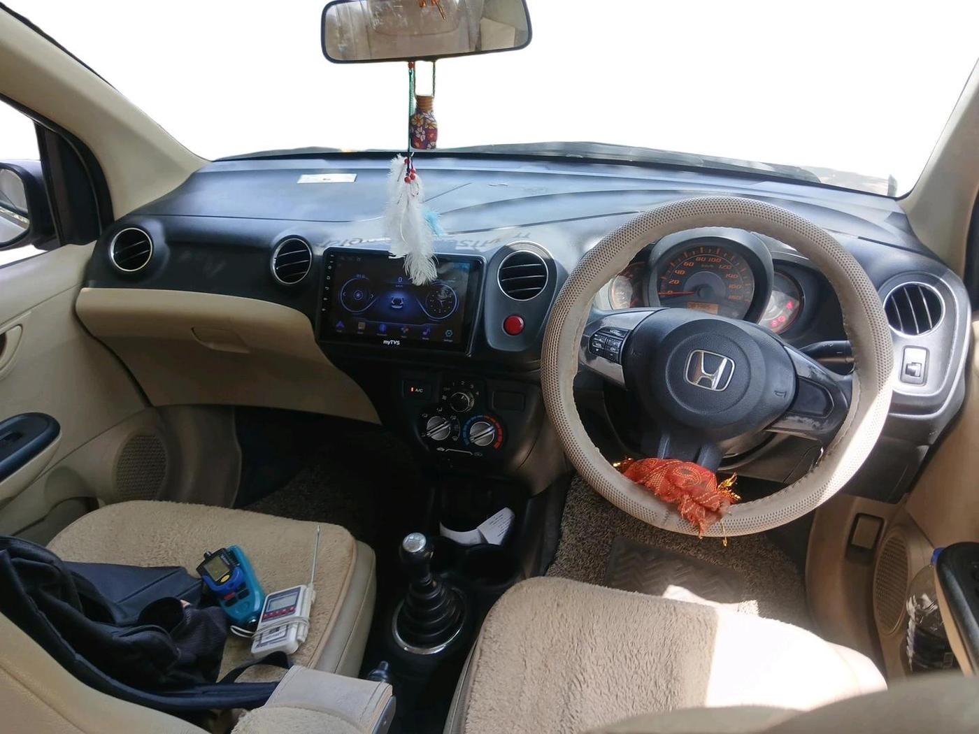 2014 Honda Amaze 1.2L I-VTEC S, Petrol, Manual, 88,162 km, interior
