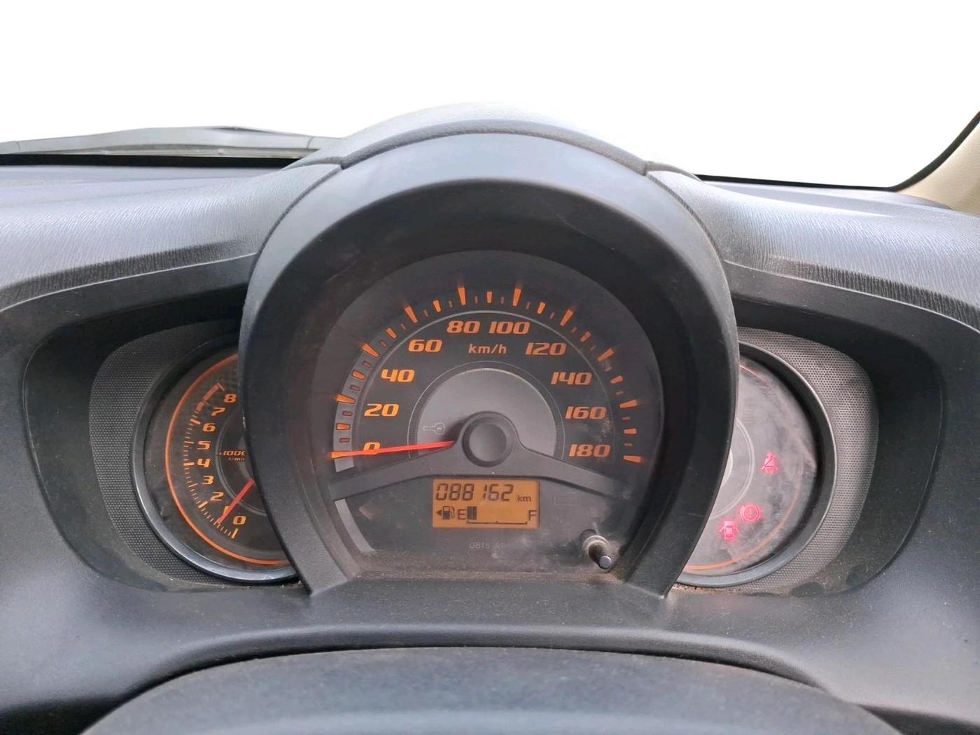 2014 Honda Amaze 1.2L I-VTEC S, Petrol, Manual, 88,162 km, interior