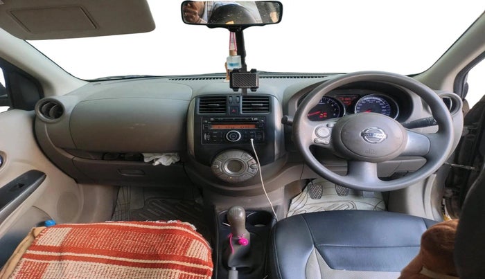 2011 Nissan Sunny XV PETROL, Petrol, Manual, 82,130 km, interior