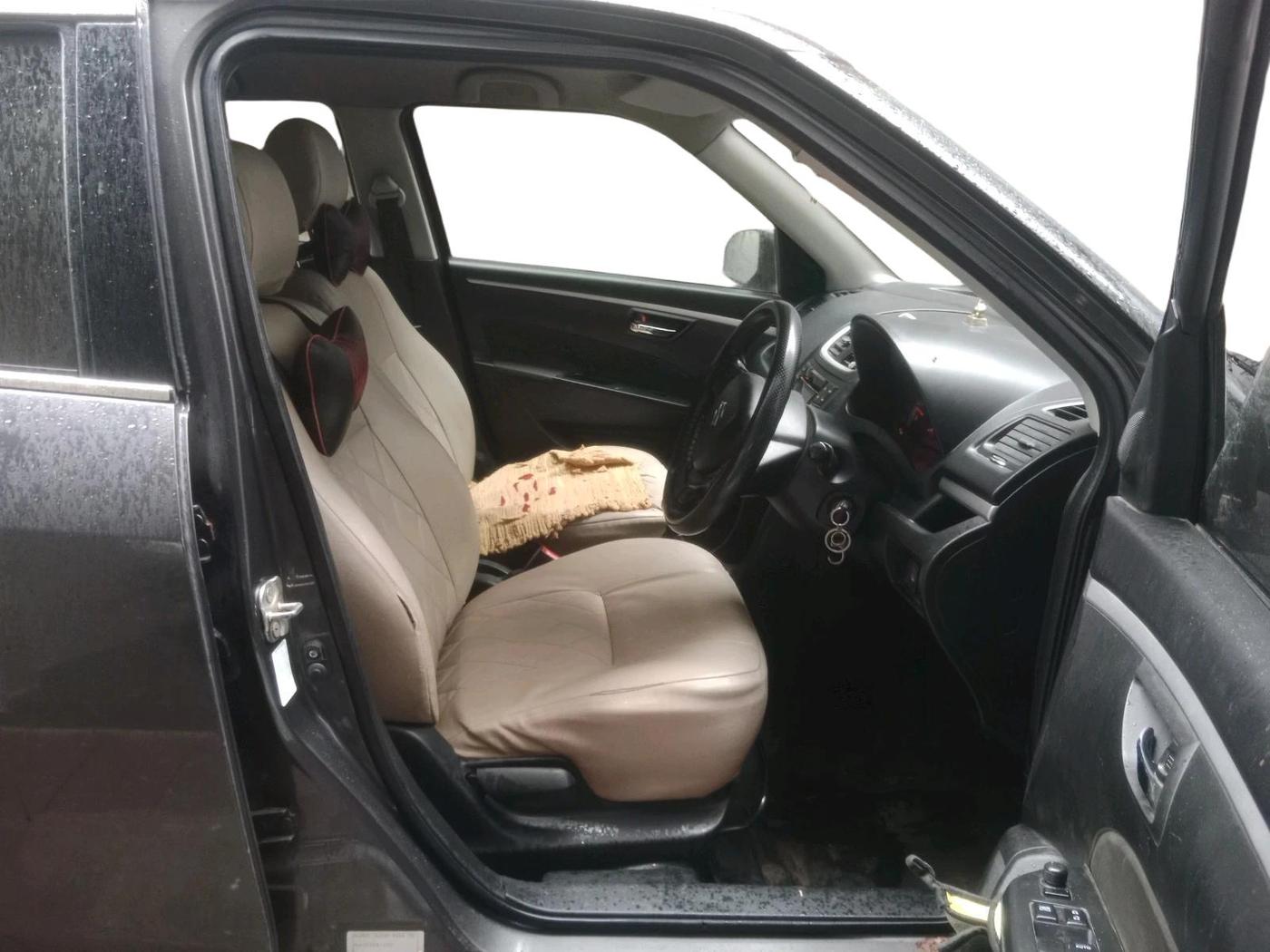 2015 Maruti Swift VDI, Diesel, Manual, 1,23,334 km, interior