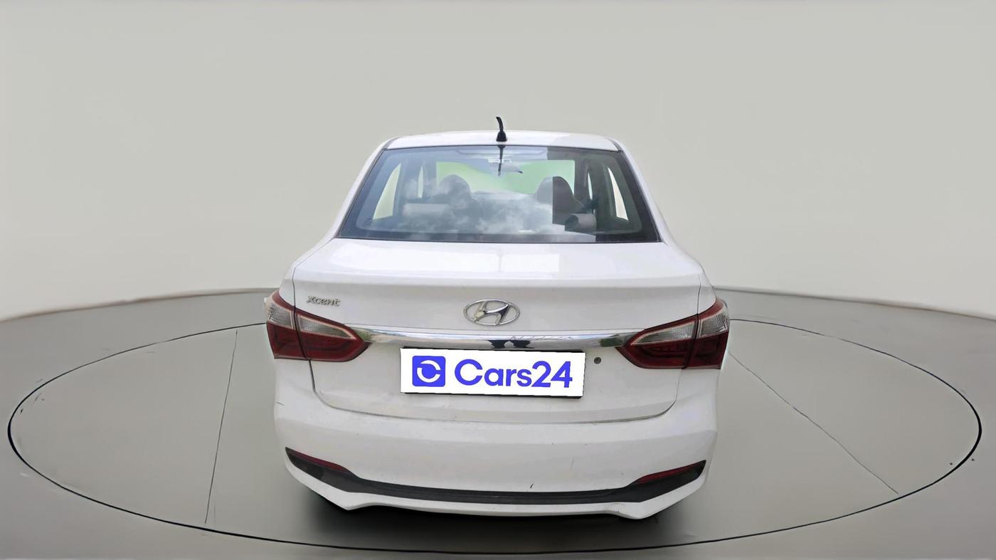 2018 Hyundai Xcent E+, CNG, Manual, 82,589 km, exterior