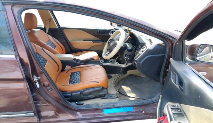 2014 Honda City 1.5L I-DTEC SV, Diesel, Manual, 95,321 km, interior