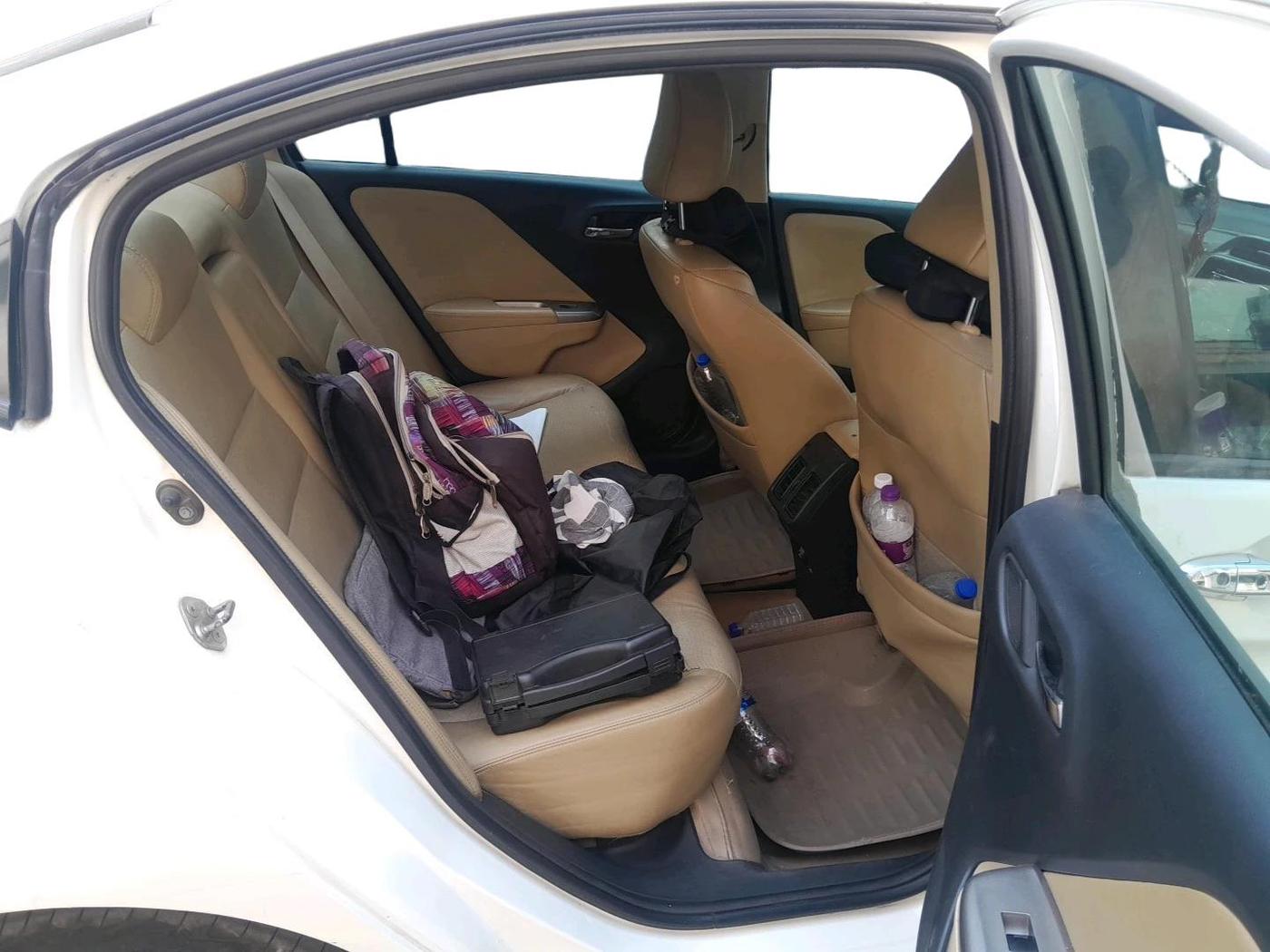 2015 Honda City 1.5L I-VTEC VX, Petrol, Manual, 1,13,662 km, interior