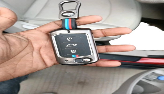 2021 Mahindra XUV300 W8 (O) 1.5 DIESEL, Diesel, Manual, 93,000 km, interior