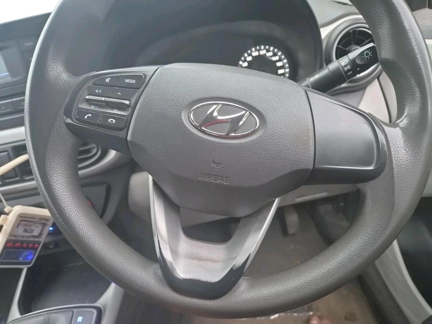 2019 Hyundai GRAND I10 NIOS MAGNA AMT 1.2 KAPPA VTVT, Petrol, Automatic, 59,267 km, interior