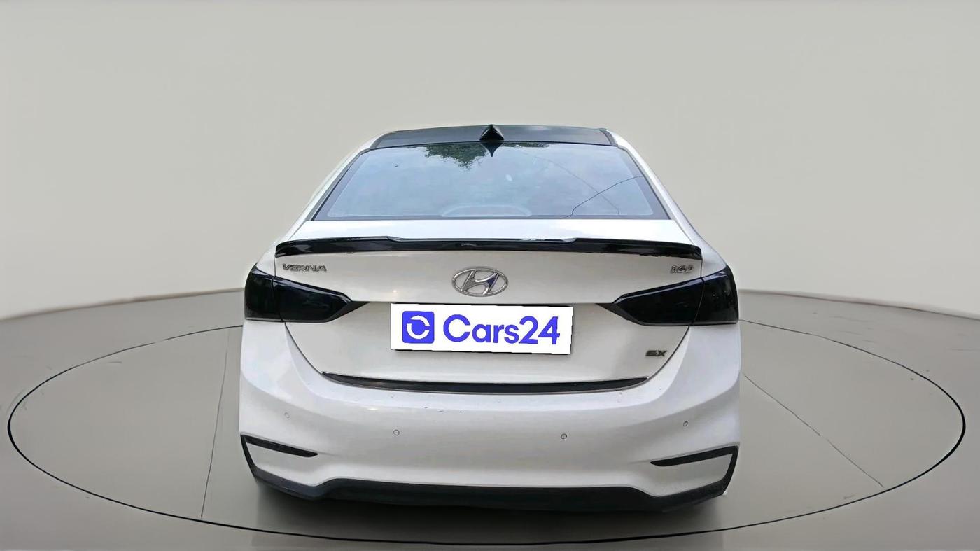 2018 Hyundai Verna 1.6 EX CRDI, Diesel, Manual, 99,673 km, exterior