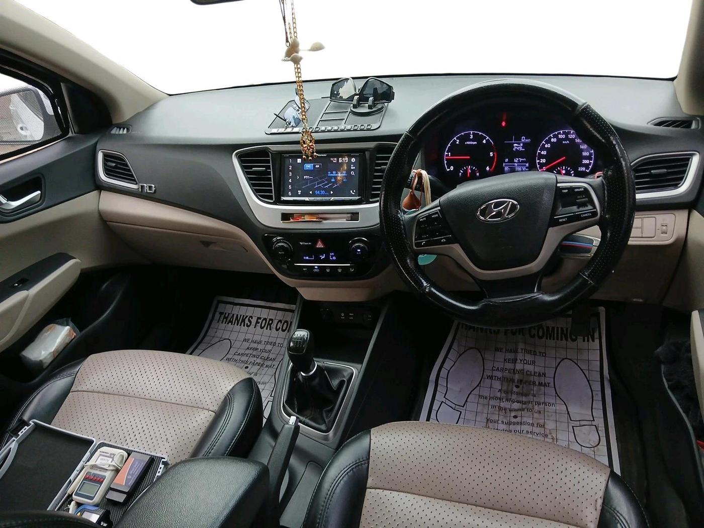 2018 Hyundai Verna 1.6 EX CRDI, Diesel, Manual, 99,673 km, interior
