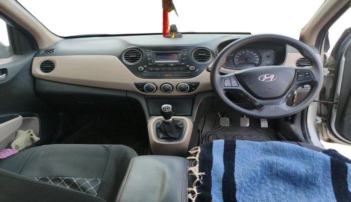 2015 Hyundai Xcent S 1.2, CNG, Manual, 1,10,110 km, interior