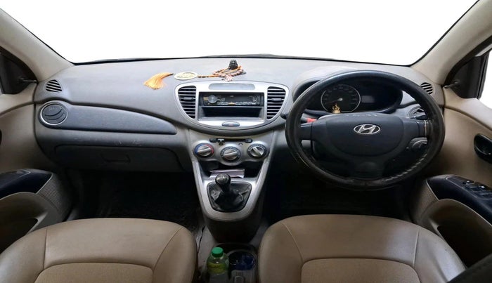 2015 Hyundai i10 MAGNA 1.1, CNG, Manual, 1,10,100 km, interior