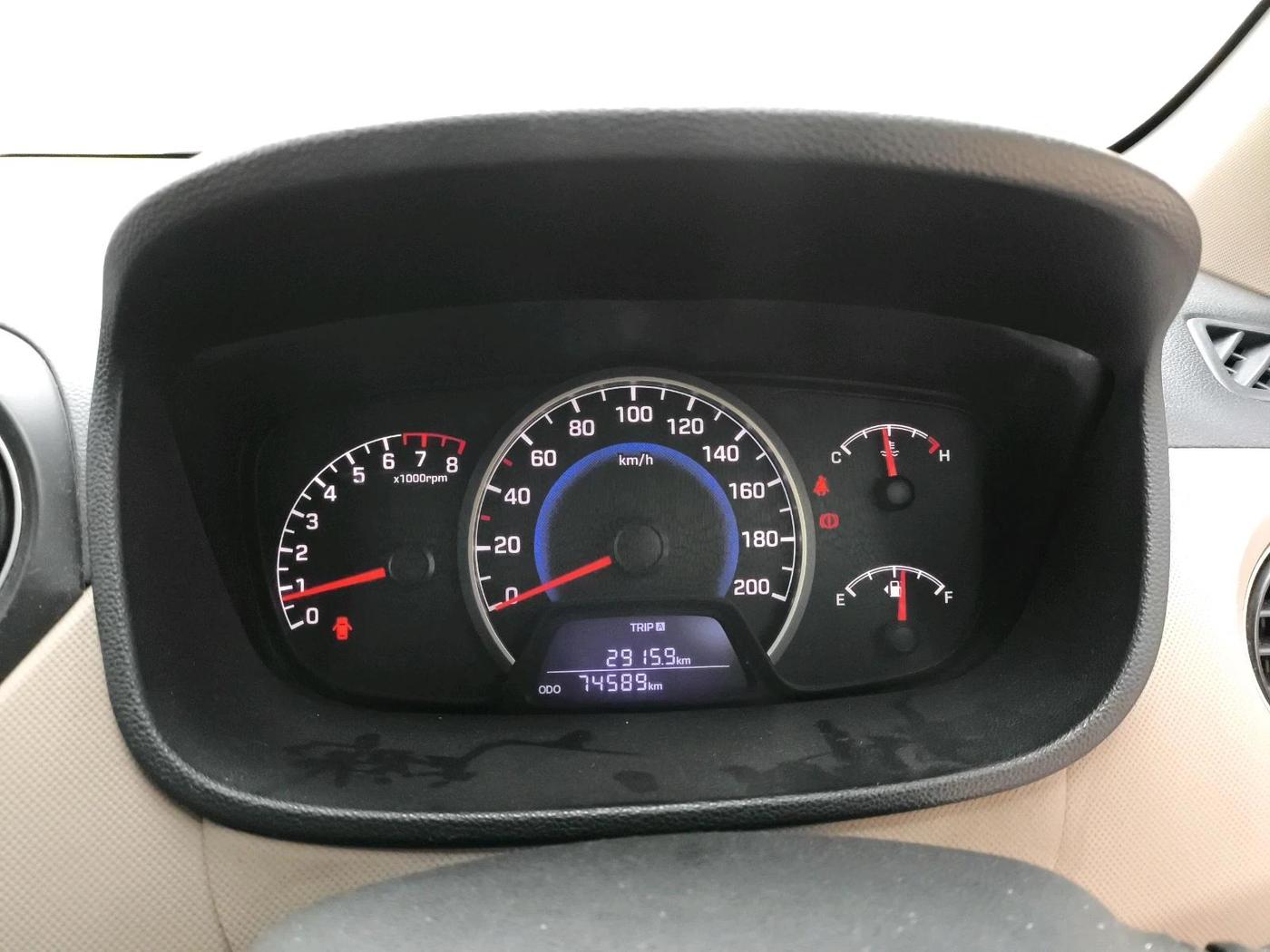 2017 Hyundai Grand i10 SPORTZ (O) 1.2 KAPPA VTVT, Petrol, Manual, 75,750 km, interior