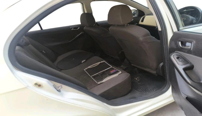 2014 Tata Zest XT PETROL, Petrol, Manual, 98,942 km, interior